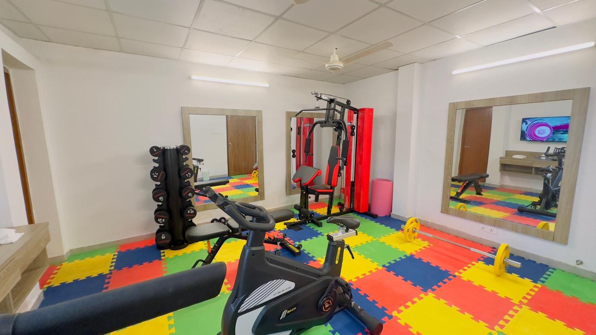 Priyo Nibash Stylish Residential Hotel Dhaka Esterno foto