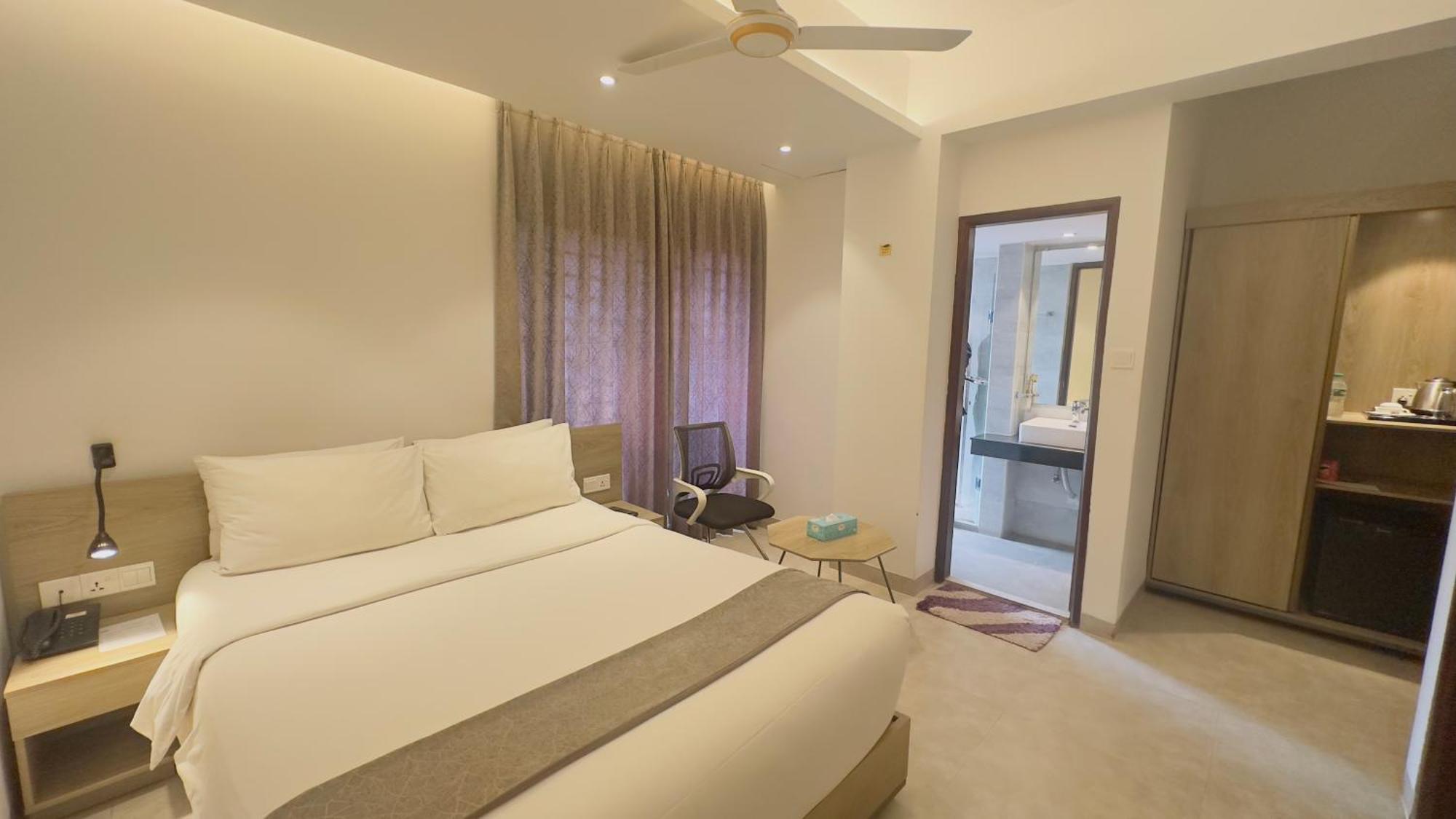 Priyo Nibash Stylish Residential Hotel Dhaka Esterno foto